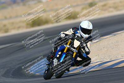 media/May-15-2022-SoCal Trackdays (Sun) [[33a09aef31]]/Turn 11 (820am)/